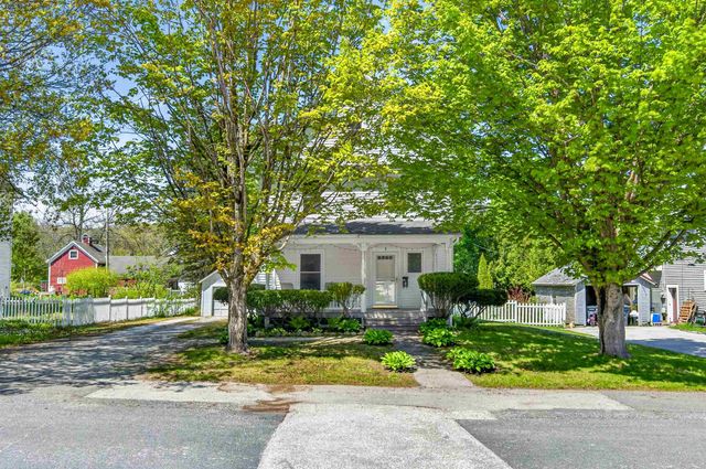 9 Park Street, Proctor, VT 05765