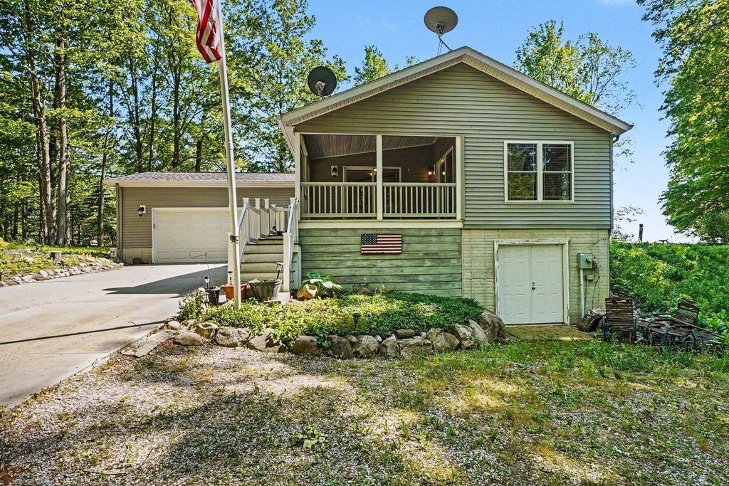 3434 Maple Ridge, Logan Twp, MI 48635
