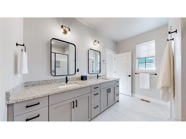 275 Dipper Ct, Berthoud, CO 80513