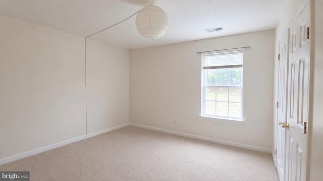5455 QUAINT DR, Woodbridge, VA 22193