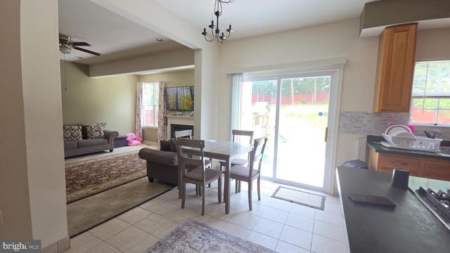5455 QUAINT DR, Woodbridge, VA 22193