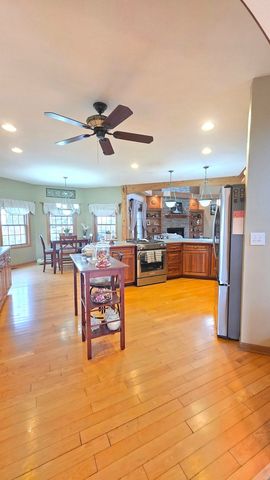 41W039 Mulhern Drive, Elburn, IL 60119