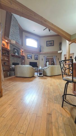 41W039 Mulhern Drive, Elburn, IL 60119