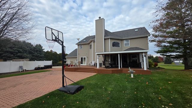 41W039 Mulhern Drive, Elburn, IL 60119