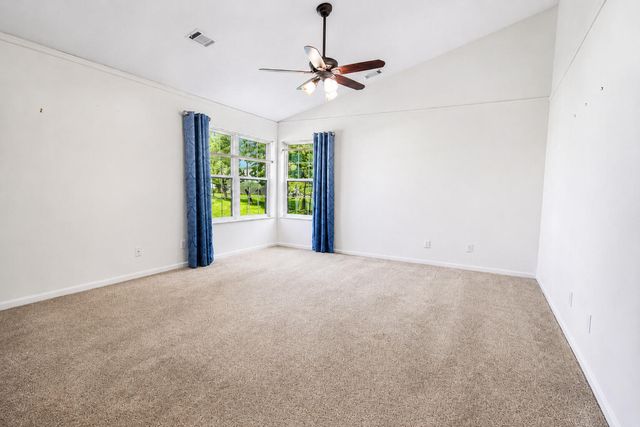 3219 Milestone Creek Court, Valparaiso, IN 46385