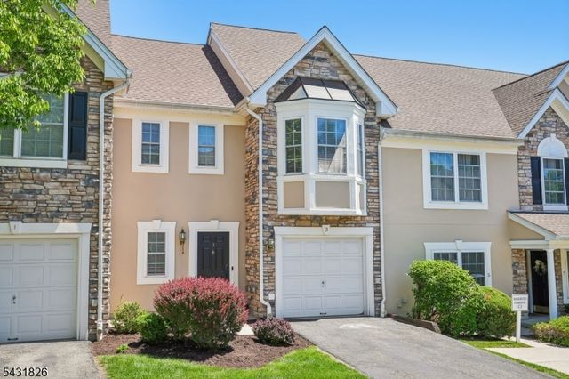 3 Peach Tree, North Haledon Boro, NJ 07508