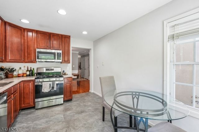 3 Peach Tree, North Haledon Boro, NJ 07508