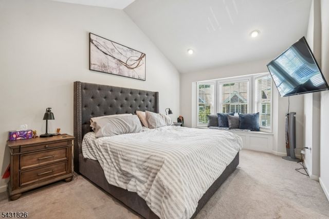 3 Peach Tree, North Haledon Boro, NJ 07508