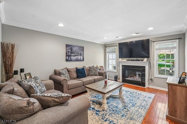 3 Peach Tree, North Haledon Boro, NJ 07508