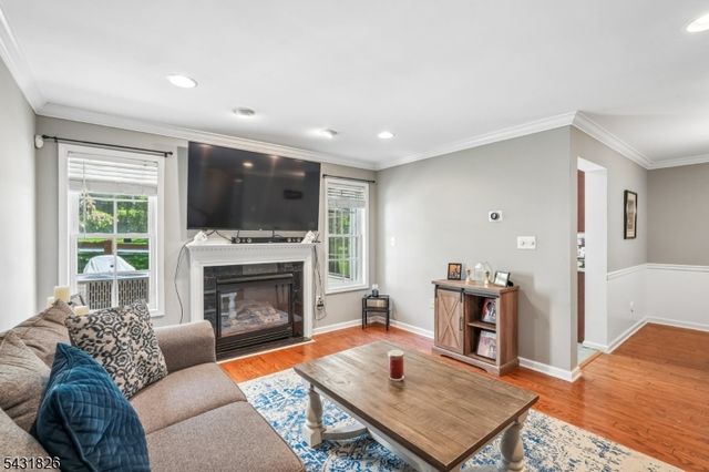 3 Peach Tree, North Haledon Boro, NJ 07508