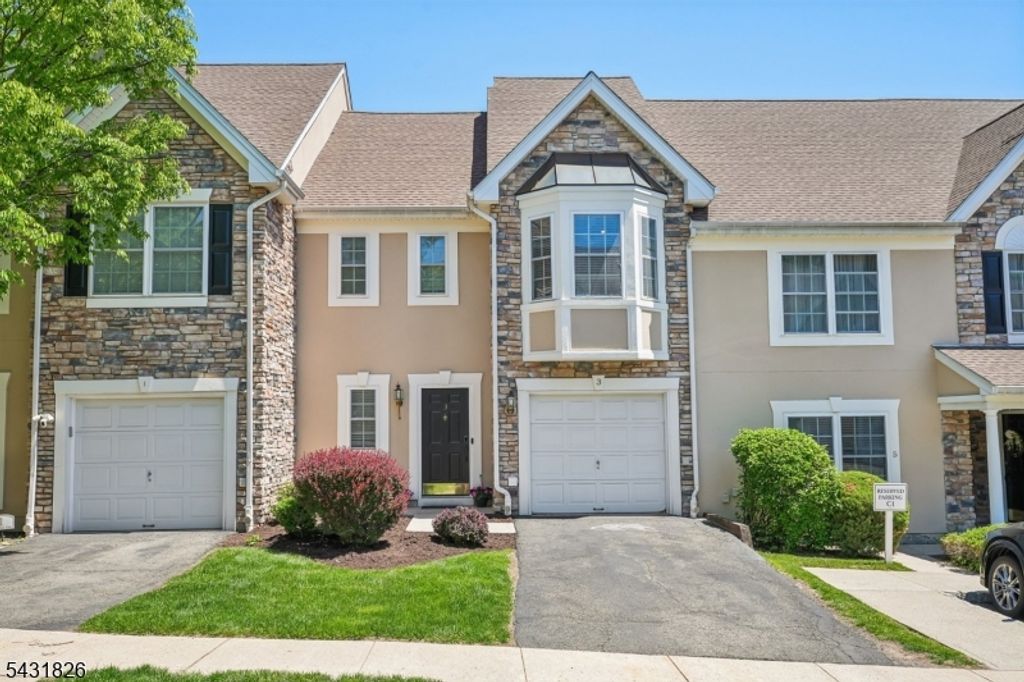 3 Peach Tree, North Haledon Boro, NJ 07508