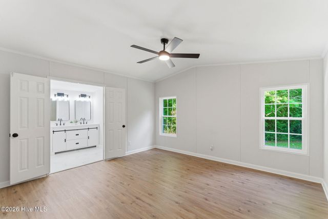 481 Harrell Road, Burgaw, NC 28425