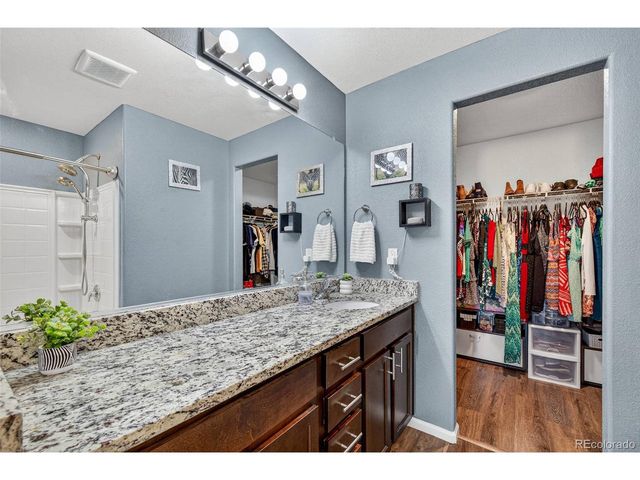 47322 Iris Ave, Bennett, CO 80102