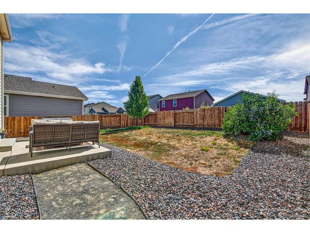 47322 Iris Ave, Bennett, CO 80102