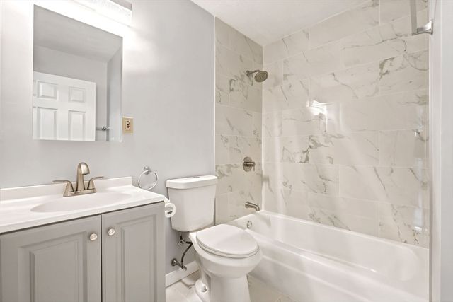 101 Waitest C5, Malden, MA 02418