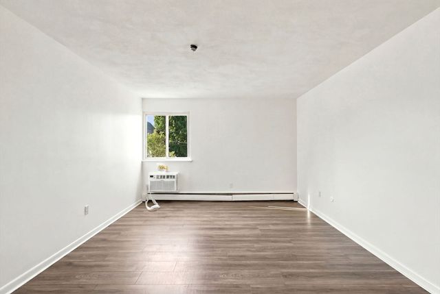 101 Waitest C5, Malden, MA 02418