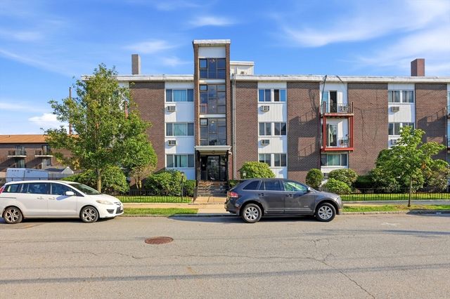 101 Waitest C5, Malden, MA 02418