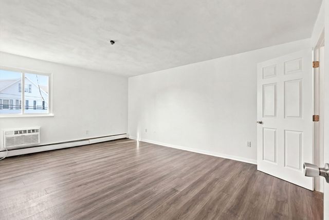 101 Waitest C5, Malden, MA 02418