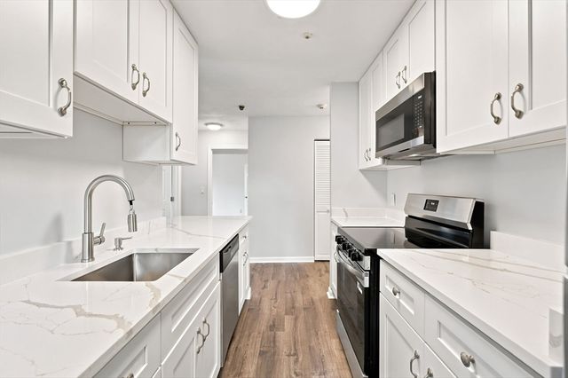 101 Waitest C5, Malden, MA 02418