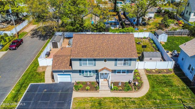 209 Park Avenue, Union Beach, NJ 07735
