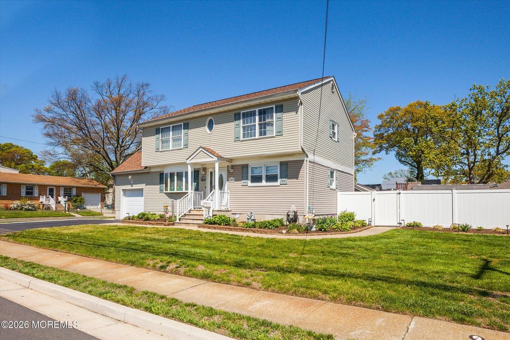209 Park Avenue, Union Beach, NJ 07735