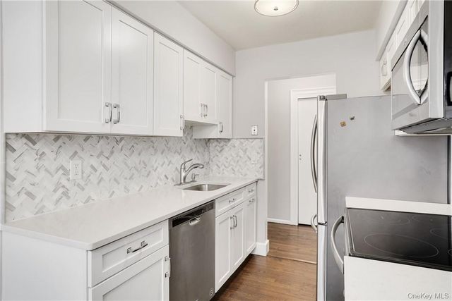 114 Nottingham Road H, Bedford Hills, NY 10507