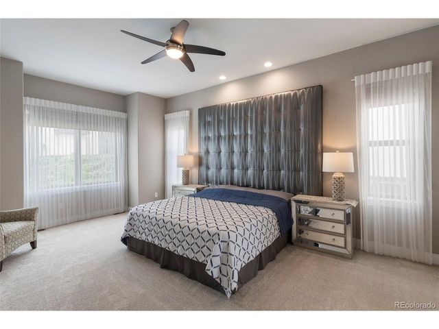 1131 S Balsam Ct, Lakewood, CO 80232