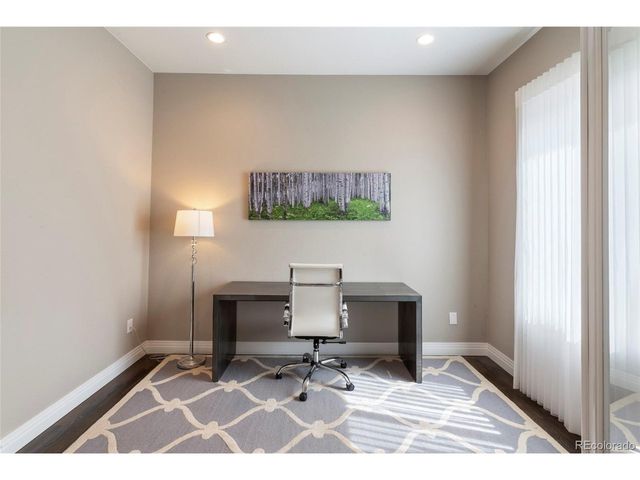1131 S Balsam Ct, Lakewood, CO 80232