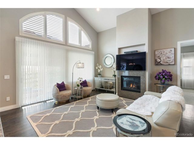 1131 S Balsam Ct, Lakewood, CO 80232