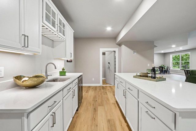 1468 Serenity Court, Sun Prairie, WI 53590