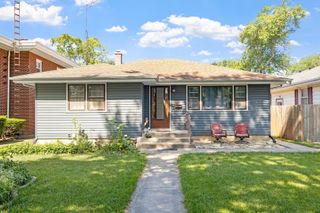 517 N William Street, Joliet, IL 60435