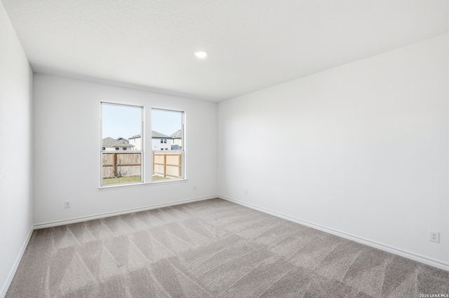 434 Nightingale Ave, Marion, TX 78124