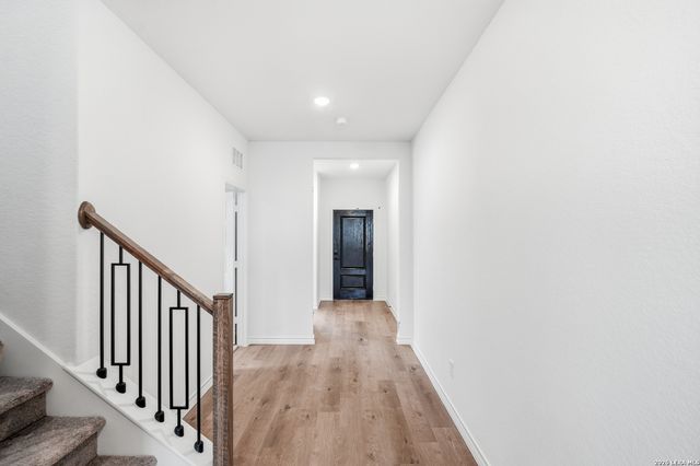 434 Nightingale Ave, Marion, TX 78124