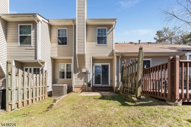 12 Mariano Court, Franklin Twp., NJ 08873