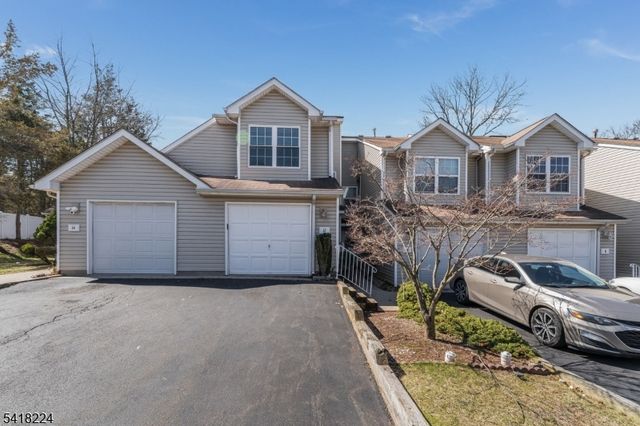 12 Mariano Court, Franklin Twp., NJ 08873