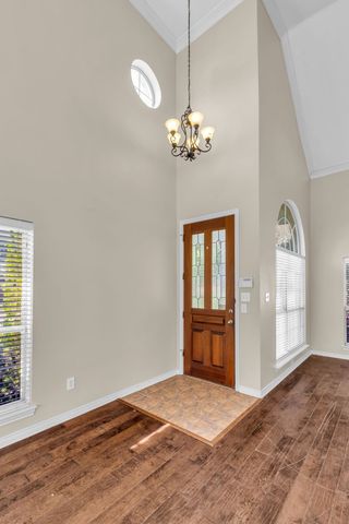 8613 Mill Creek Road, Irving, TX 75063