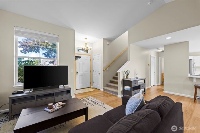 505 Alexander Court NW, Orting, WA 98360