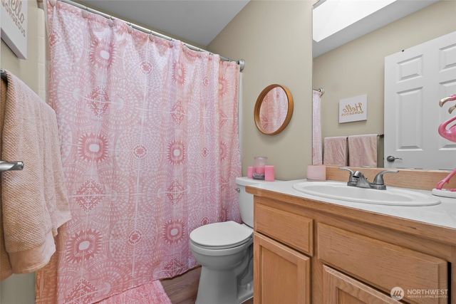 505 Alexander Court NW, Orting, WA 98360