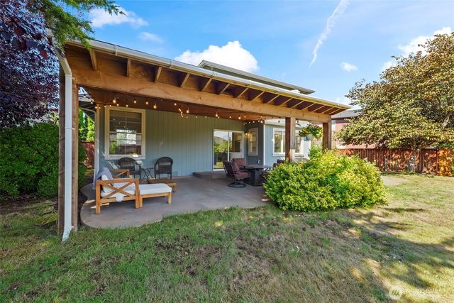 505 Alexander Court NW, Orting, WA 98360