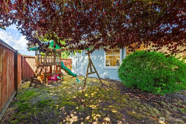 505 Alexander Court NW, Orting, WA 98360