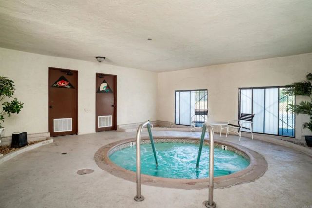 909 RICHLAND RD 4, San Marcos, CA 92069