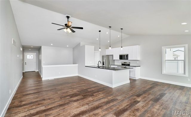 120 Peruque Creek Manor, Wright City, MO 63390