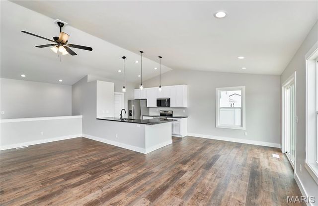 120 Peruque Creek Manor, Wright City, MO 63390