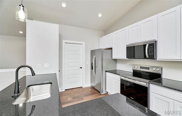 120 Peruque Creek Manor, Wright City, MO 63390