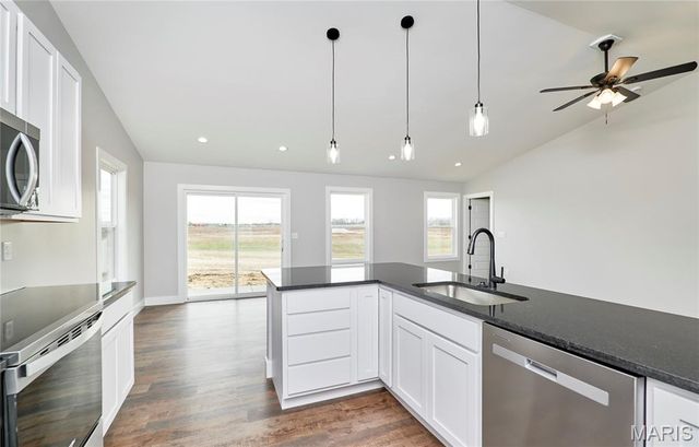 120 Peruque Creek Manor, Wright City, MO 63390