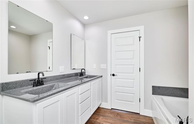 120 Peruque Creek Manor, Wright City, MO 63390