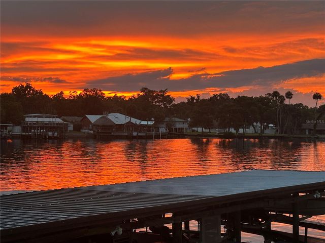 1640 JUNO TRAIL 102D, Astor, FL 32102