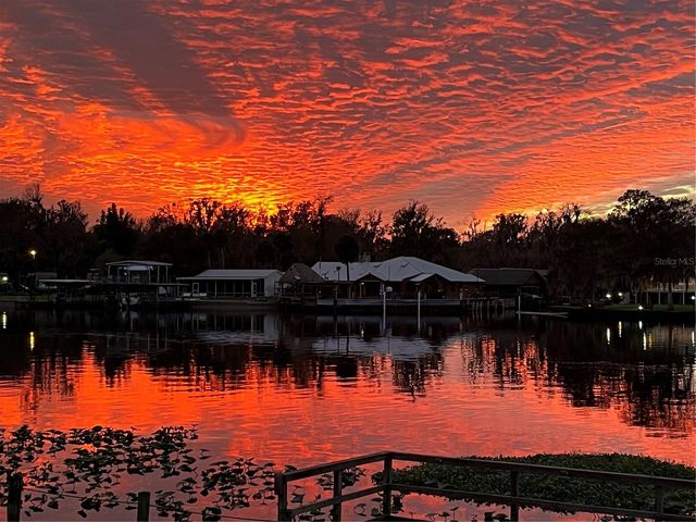 1640 JUNO TRAIL 102D, Astor, FL 32102