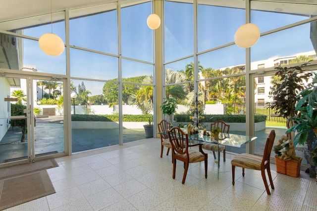 890 N Federal Highway 103, Lantana, FL 33462