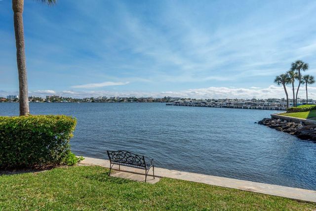 890 N Federal Highway 103, Lantana, FL 33462